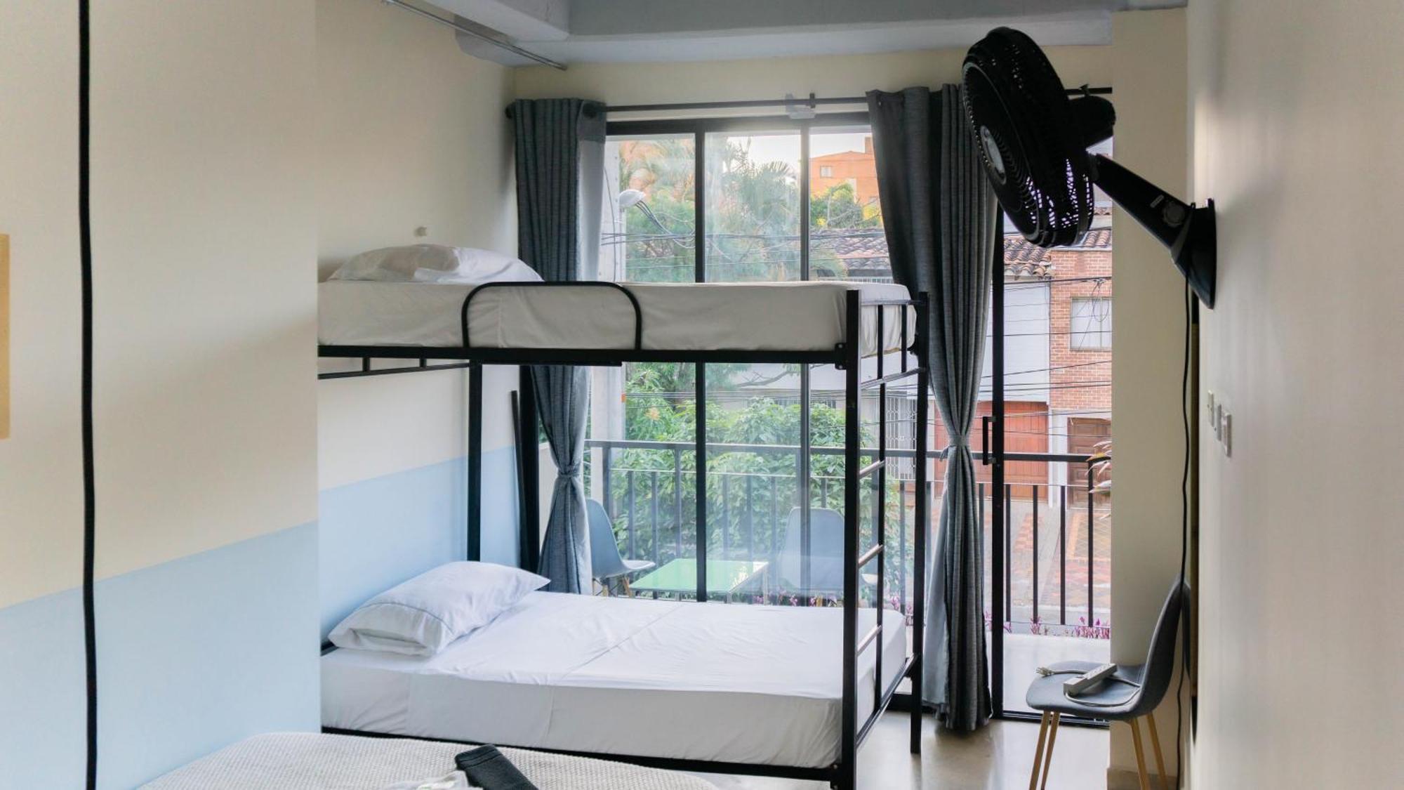 Selva House Bed & Breakfast Medellin Exterior photo